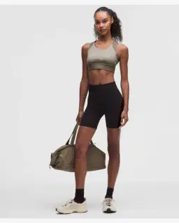 Lululemon brassière dos nageur à effet brillant license to train maintien moyen, bonnets b/c Femme – 3/5