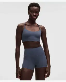 Lululemon brassière flow y maintien léger, bonnets c/d Femme – 1/5