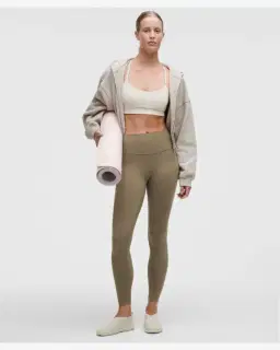 Lululemon brassière flow y maintien léger, bonnets c/d Femme – 3/5