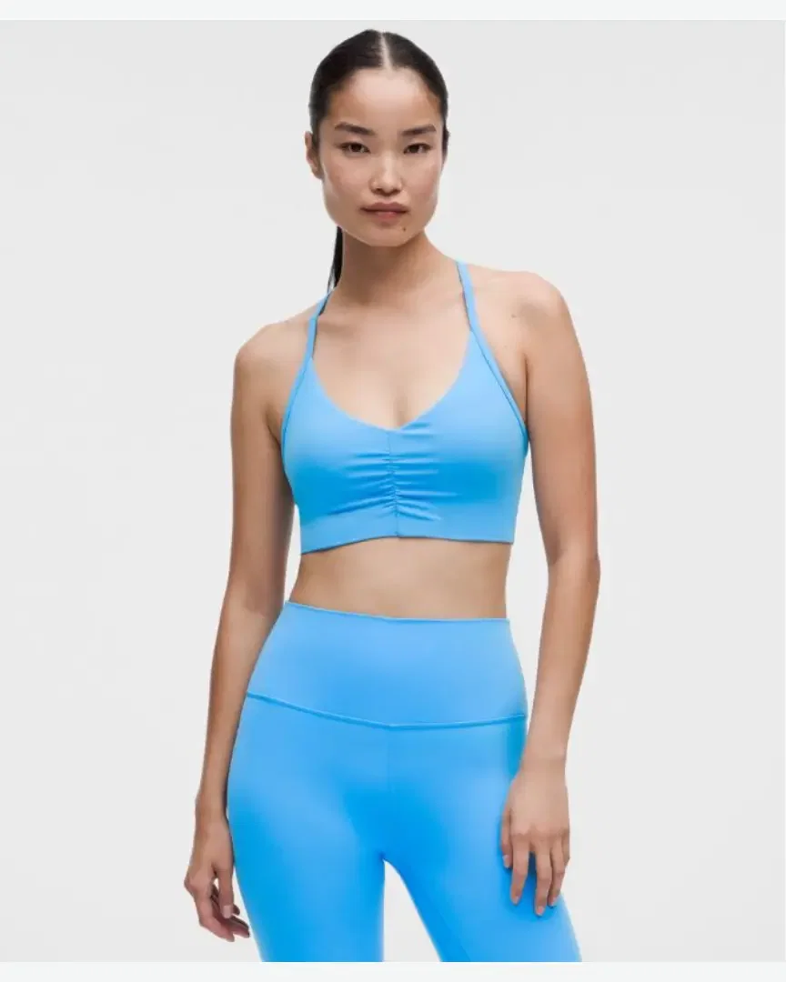 Lululemon brassière flow y nulu maintien léger, bonnets b/c Femme