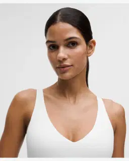 Lululemon brassière focuser à encolure en v maintien léger, bonnets c/d Femme – 4/5