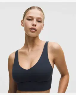 Lululemon brassière focuser à encolure en v maintien léger, bonnets c/d Femme – 4/5