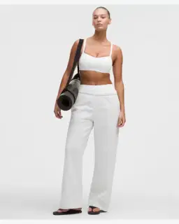 Lululemon brassière like a cloud, bonnets b/c bordure contrastée Femme – 3/5