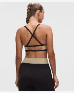 Lululemon brassière like a cloud, bonnets b/c bordure contrastée Femme – 2/5