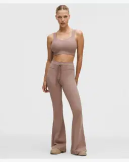 Lululemon brassière longue e like a cloud maintien léger, bonnets d/dd Femme – 3/5