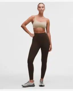 Lululemon brassière wunder train dos nageur à fines bretelles maintien léger, bonnets a b Femme – 3/5
