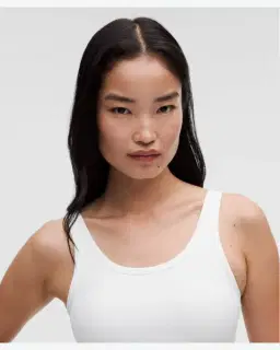 Lululemon brassièree à encolure dégagée maintien léger, bonnets b/c Femme – 4/5