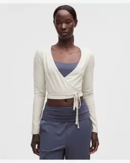 Lululemon cache-cœur court à manches longues en nulu Femme – 1/5