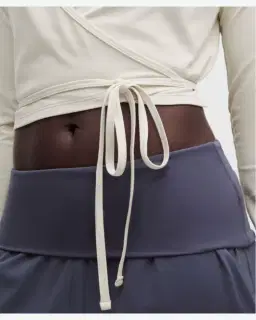 Lululemon cache-cœur court à manches longues en nulu Femme – 5/5