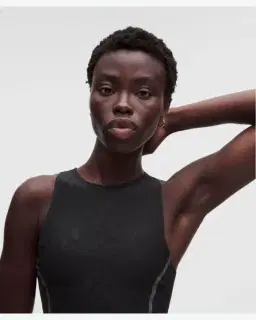 Lululemon débardeur court à empiècements en dentelle Femme – 4/5