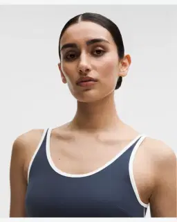 Lululemon débardeur de tennis à découpe encolure dégagée maintien moyen, bonnets b/c Femme – 4/5