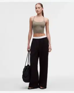 Lululemon débardeur flow y court maintien léger, bonnets b/c Femme – 3/5