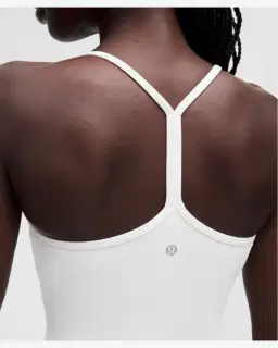 Lululemon débardeur flow y court maintien léger, bonnets b/c Femme – 5/5