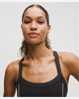 Lululemon débardeur wunder train à bretelles finitions passepoilées maintien léger, bonnets b/c Femme – 4/5