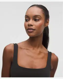 Lululemon débardeur wunder under en smoothcover maintien léger, bonnets a/c Femme – 4/5