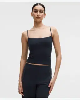 Lululemon débardeur wundermost à fines bretelles ajustables en ultra-soft nulu Femme – 1/5