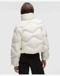 Lululemon doudoune elassée courte featherweight Femme – 3/5