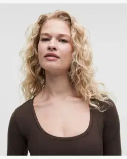 Lululemon haut à manches longues encolure dégagée wundermost en ultra-soft nulu Femme – 4/5