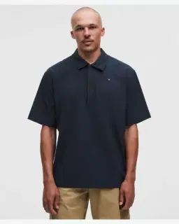 Lululemon haut de golf hydrofuge à enfiler graphique Homme – 1/5