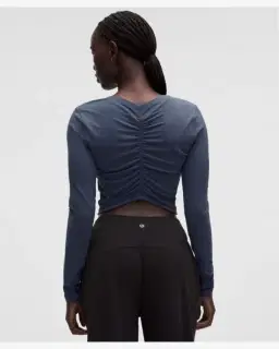 Lululemon haut manches longues col v froncé au centre all it takes Femme – 3/5