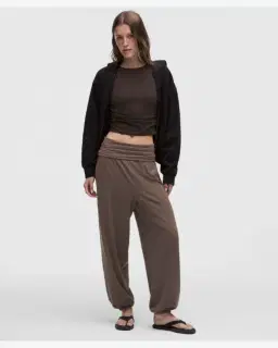 Lululemon jogging align décontracté à taille repliable standard Femme – 1/5