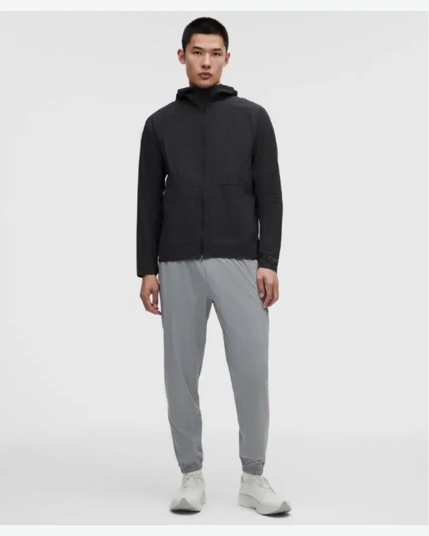 Lululemon Jogging Pace Breaker M