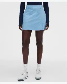 Lululemon jupe de golf plissée à l'avant en sergé extensible logo brodé Femme – 2/5