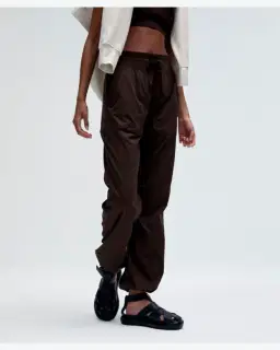 Lululemon pantalon dance studio taille mi-haute standard Femme – 1/5