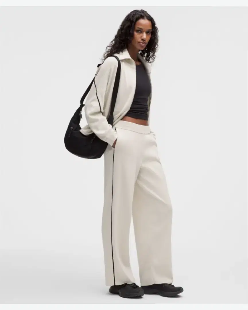 Lululemon Pantalon De Jogging Taille Mi-Haute En Maille Douce W - Women (31) au meilleur prix !