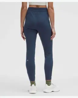 Lululemon pantalon entraînement taille haute coupe slim en everlux Femme – 3/5