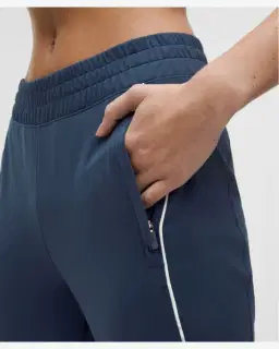 Lululemon pantalon entraînement taille haute coupe slim en everlux Femme – 4/5