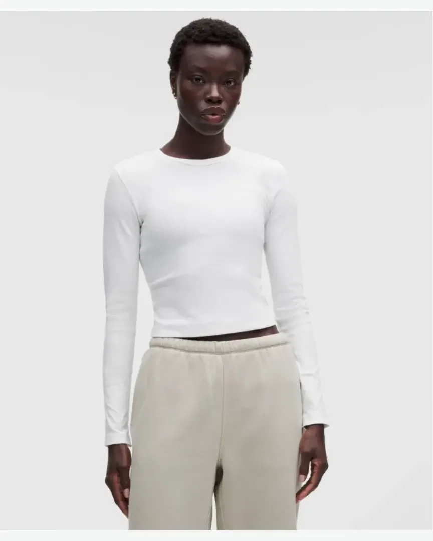Lululemon Petit Haut Côtelé À Manches Longues W