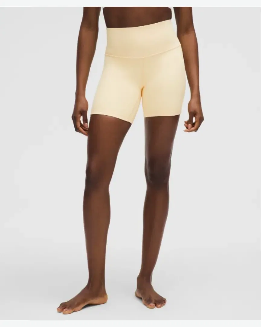 Lululemon short align taille haute 15 cm Femme