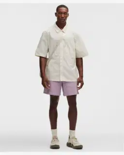 Lululemon short de randonnée décontracté avec protection uv 15 cm Homme – 1/5