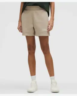 Lululemon short de sport épais 13 cm Femme – 1/5