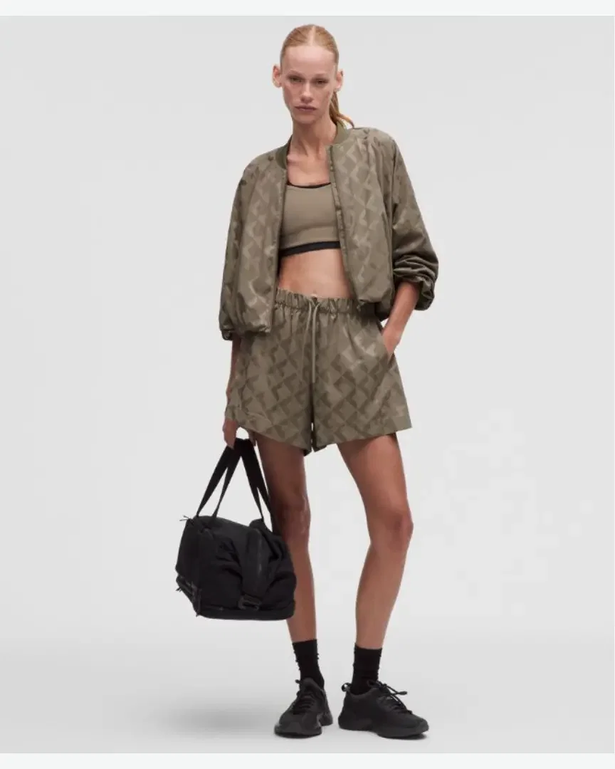 Lululemon Short De Survêtement Taille Haute En Satin Monogrammé 10 Cm W