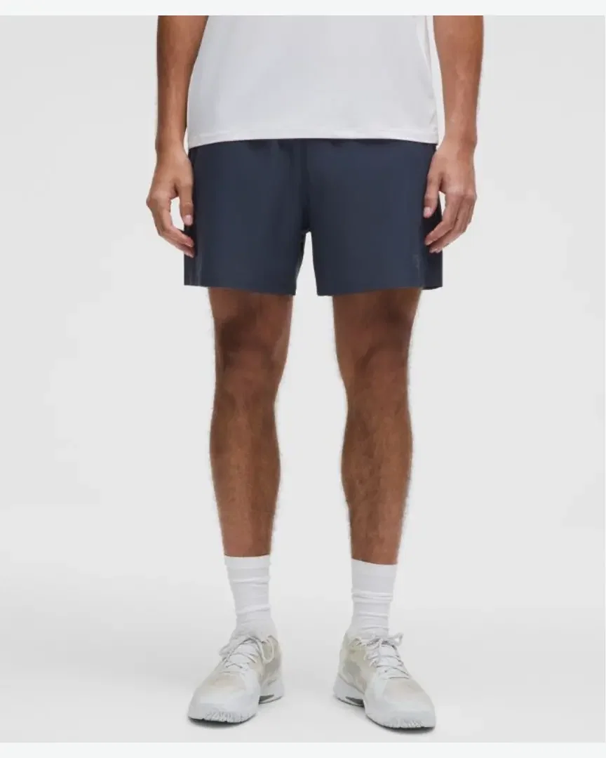 Lululemon short de tennis rayée 13 cm Homme
