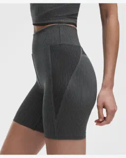 Lululemon short de yoga salutations taille haute 15 cm Femme – 5/5