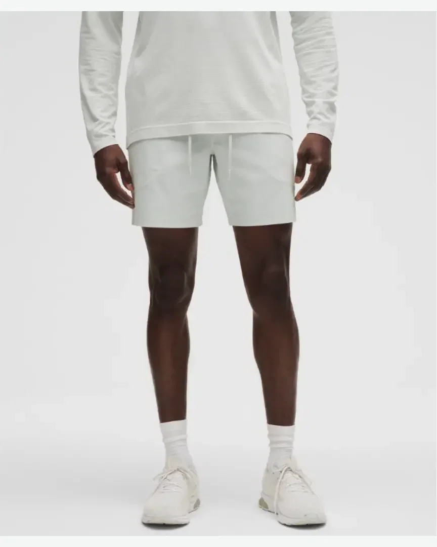 Lululemon short license to train sans doublure 18 cm Homme