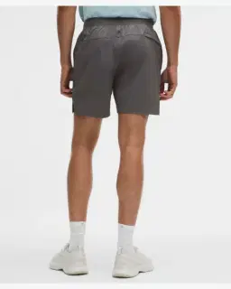 Lululemon short license to train sans doublure 18 cm Homme – 3/5