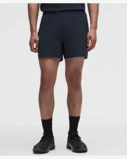 Lululemon short pace breaker non doublé 13 cm Homme – 2/5