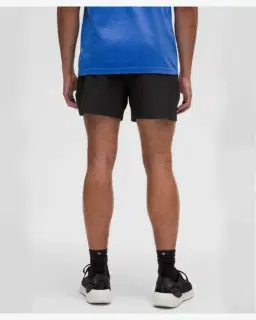 Lululemon short pace breaker non doublé 13 cm Homme – 3/5