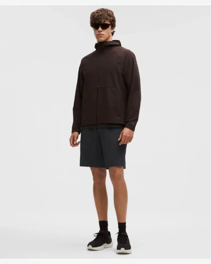 Lululemon Short Pace Breaker Non Doublé 23 Cm M