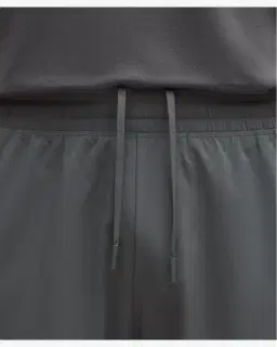 Lululemon short pace breaker non doublé 23 cm Homme – 4/5