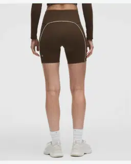 Lululemon short passepoilé taille haute wunder train no line 15 cm Femme – 3/5