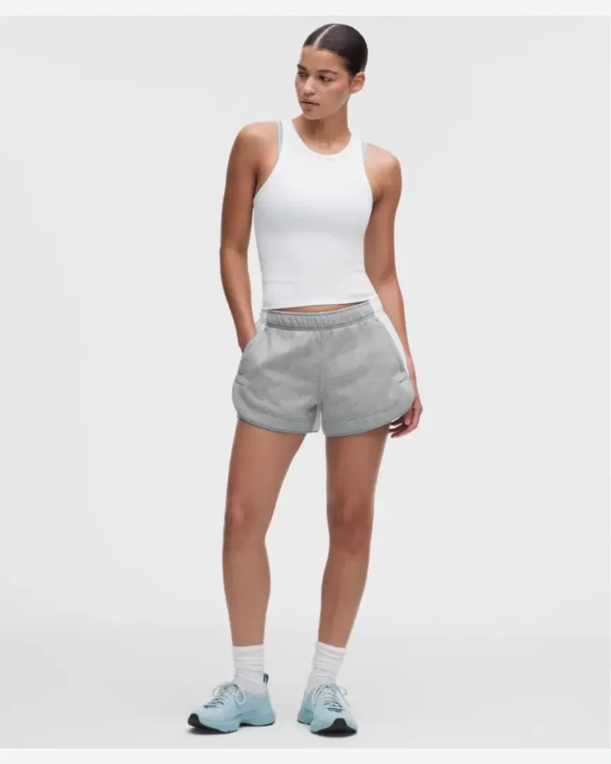 Lululemon short scuba taille mi-haute à ourlet dolphin colourblock 8 cm Femme