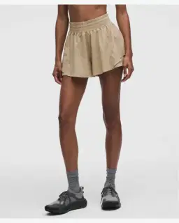 Lululemon short shake it out taille haute 6 cm Femme – 2/5