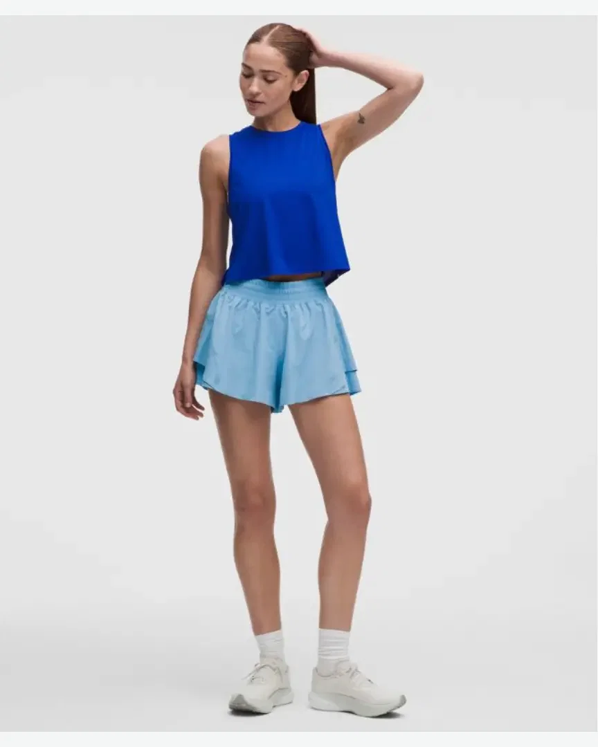 Lululemon short shake it out taille haute 6 cm Femme