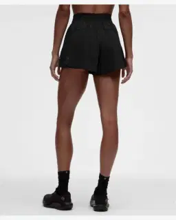 Lululemon short shake it out taille haute 6 cm Femme – 3/5