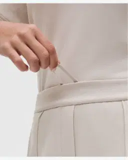 Lululemon short softstreme léger taille mi-haute à plis nervurés 10 cm Femme – 4/5